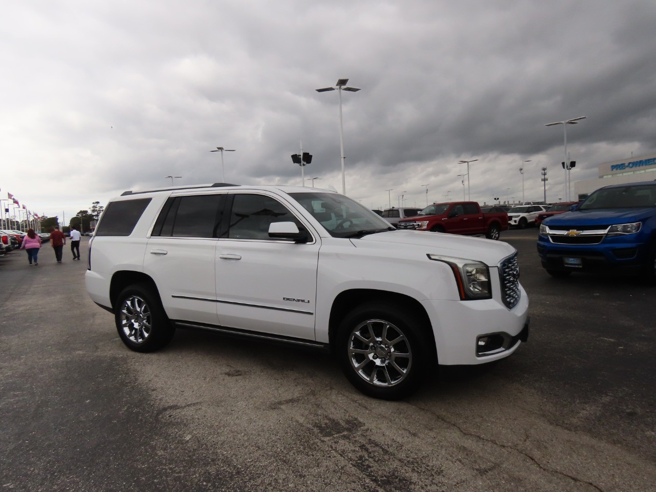 used 2018 GMC Yukon car, priced at $34,999