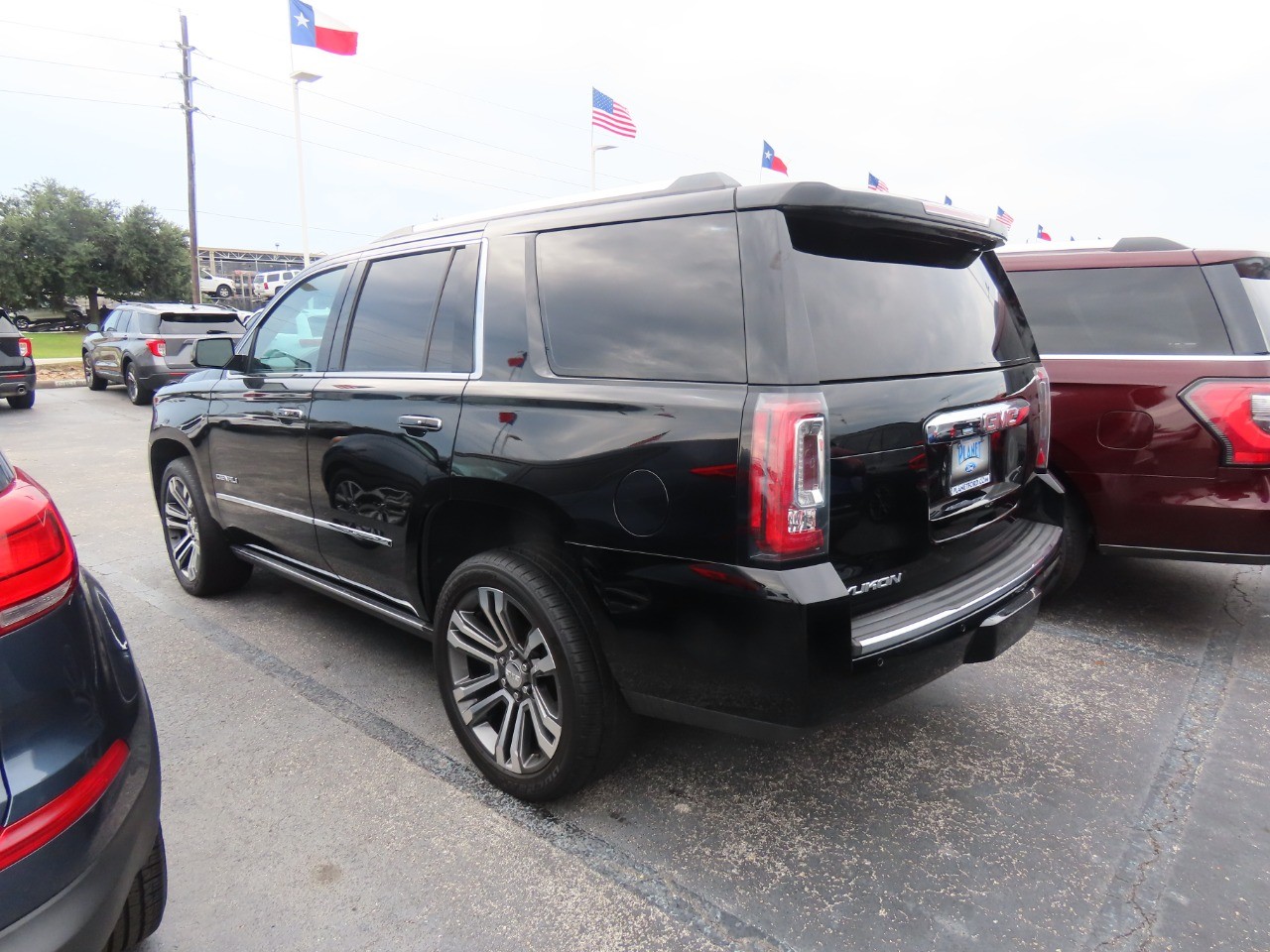 used 2019 GMC Yukon car, priced at $36,999