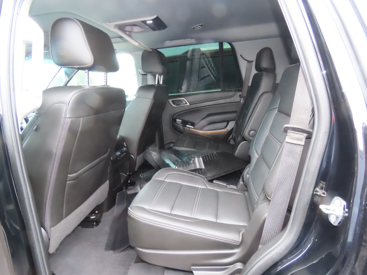 used 2019 GMC Yukon car, priced at $36,999