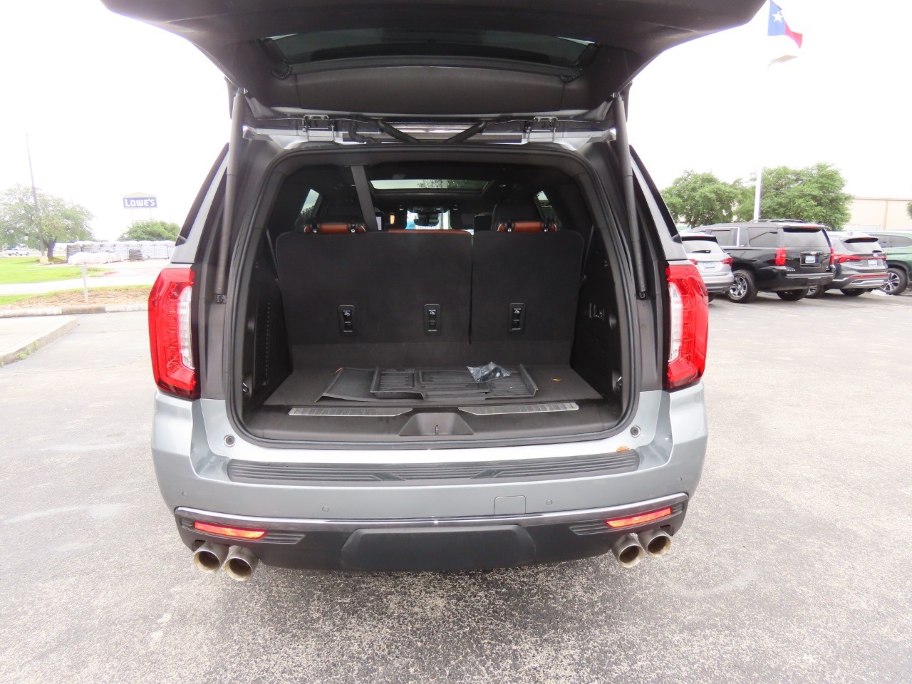 used 2023 GMC Yukon car, priced at $79,999