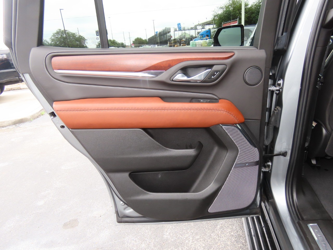 used 2023 GMC Yukon car, priced at $79,999