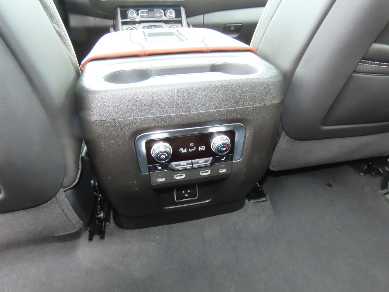 used 2023 GMC Yukon car, priced at $79,999