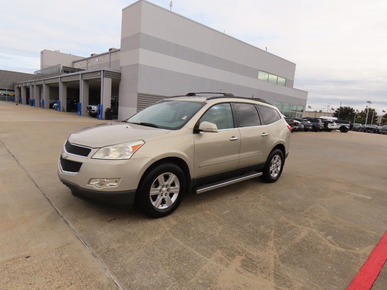 used 2011 Chevrolet Traverse car, priced at $7,999