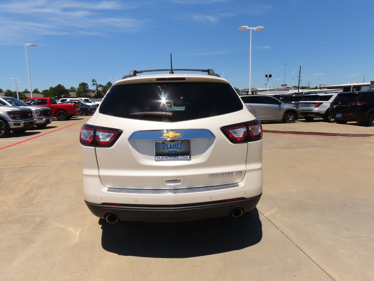used 2014 Chevrolet Traverse car, priced at $7,999