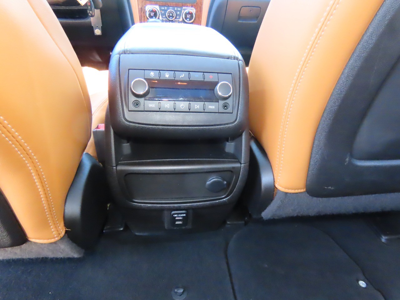 used 2014 Chevrolet Traverse car, priced at $7,999