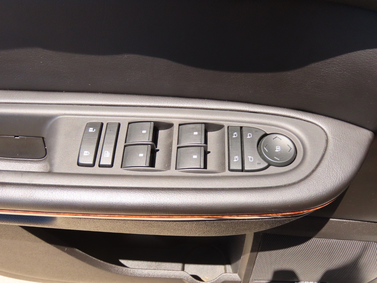 used 2014 Chevrolet Traverse car, priced at $7,999