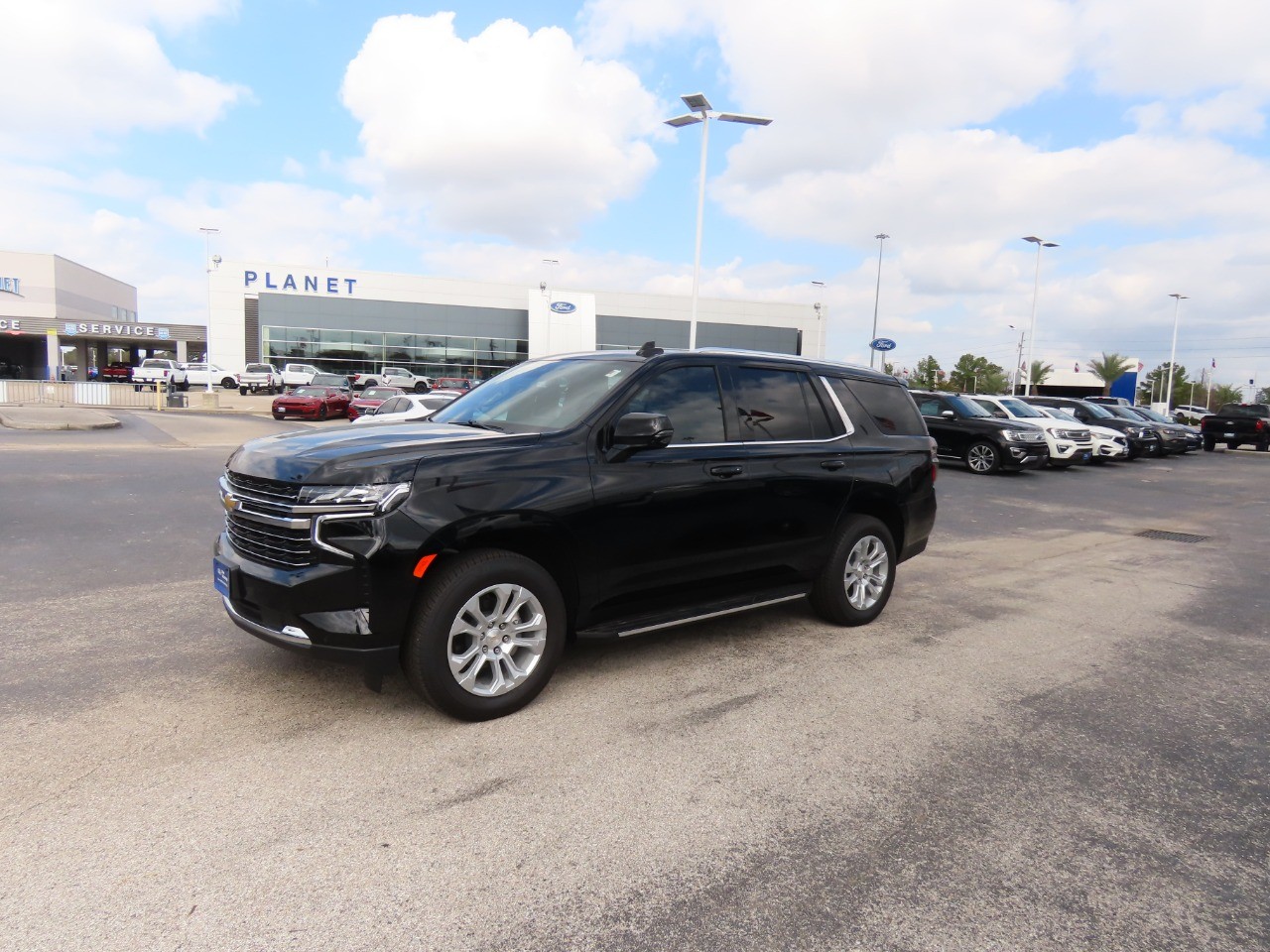 used 2024 Chevrolet Tahoe car, priced at $57,999