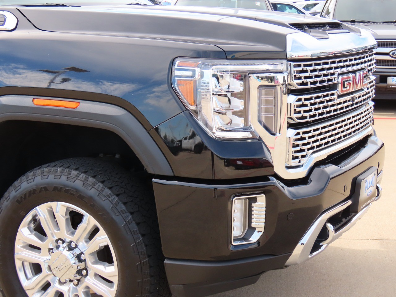 used 2022 GMC Sierra 2500HD car, priced at $61,999