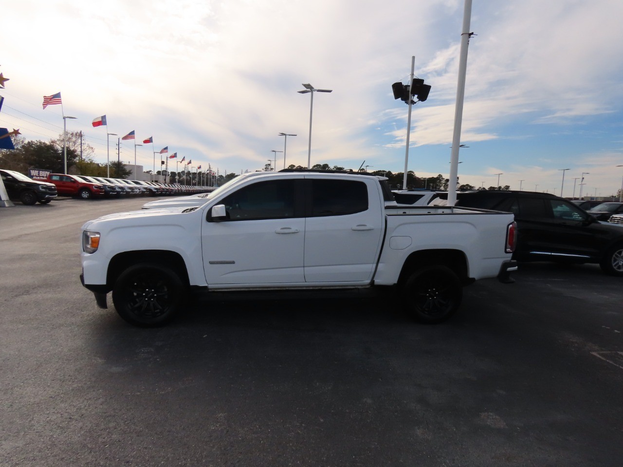 used 2021 GMC Canyon car, priced at $26,999