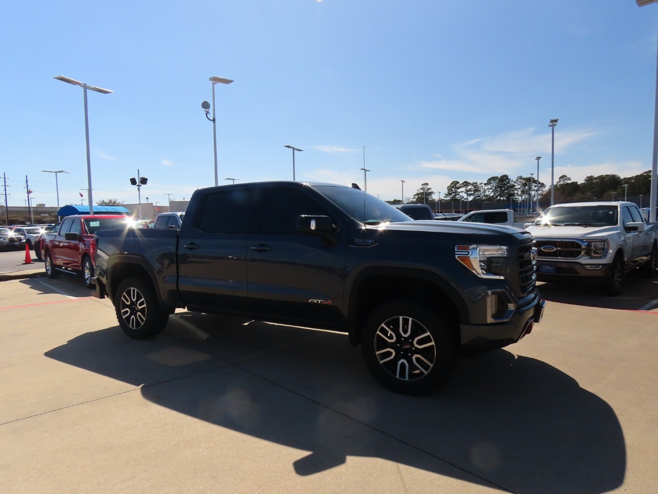 used 2021 GMC Sierra 1500 car, priced at $40,999