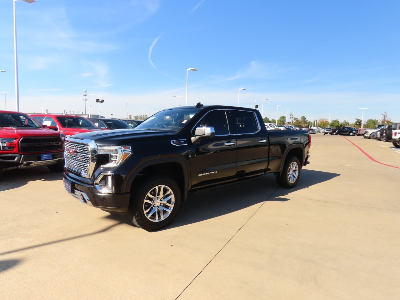 used 2019 GMC Sierra 1500 car, priced at $32,999