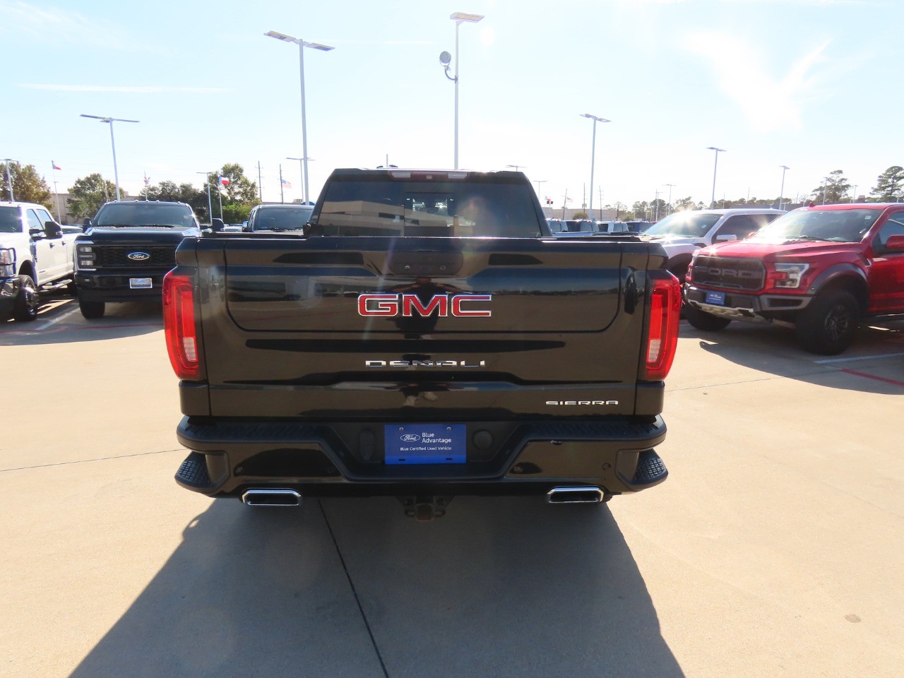 used 2019 GMC Sierra 1500 car, priced at $32,999