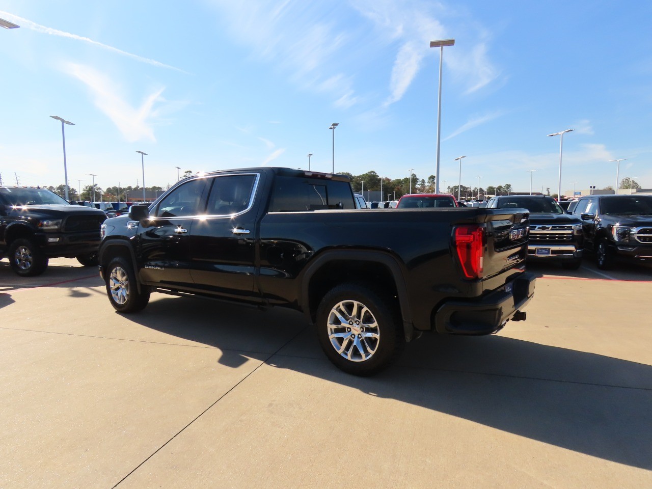 used 2019 GMC Sierra 1500 car, priced at $32,999