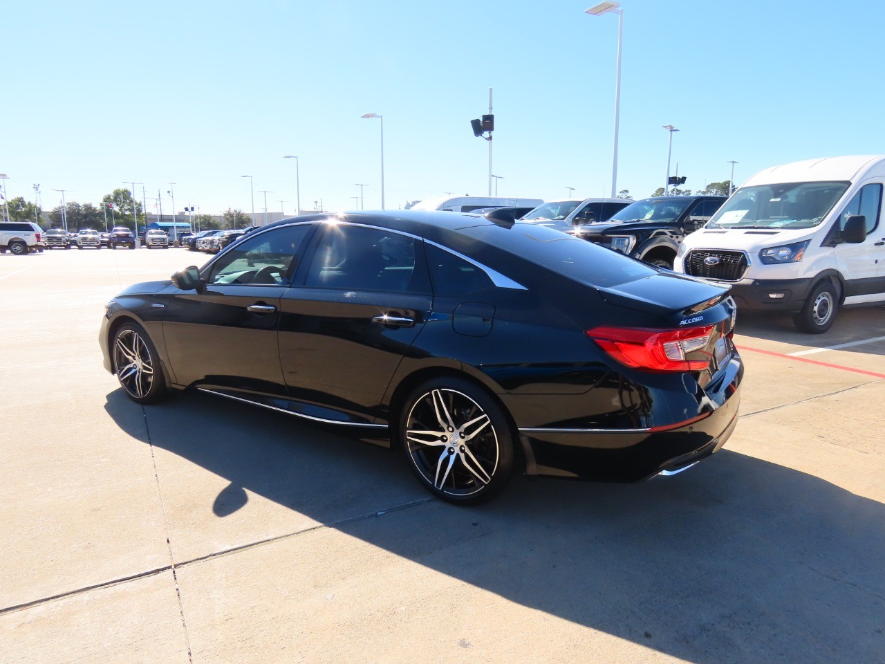 used 2022 Honda Accord Hybrid car, priced at $28,999