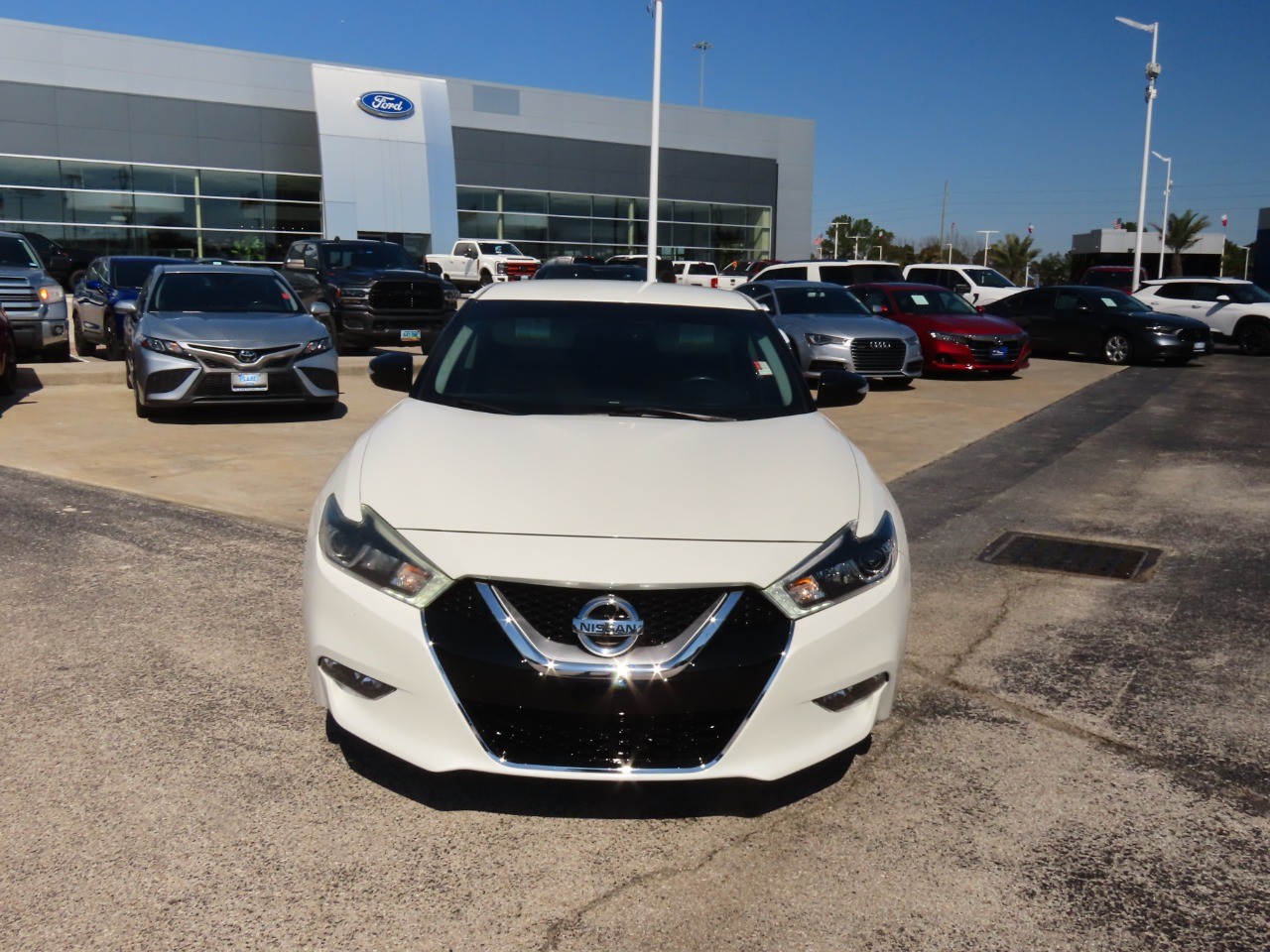 used 2018 Nissan Maxima car, priced at $15,999