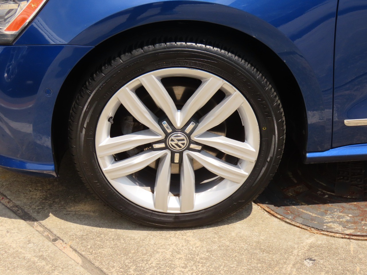 used 2017 Volkswagen Passat car, priced at $11,999