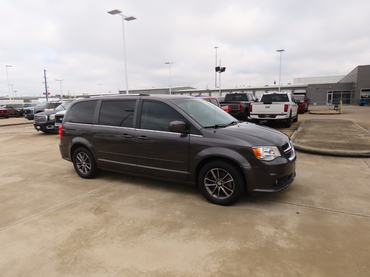 used 2017 Dodge Grand Caravan car, priced at $9,999