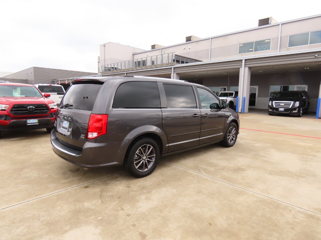 used 2017 Dodge Grand Caravan car, priced at $9,999