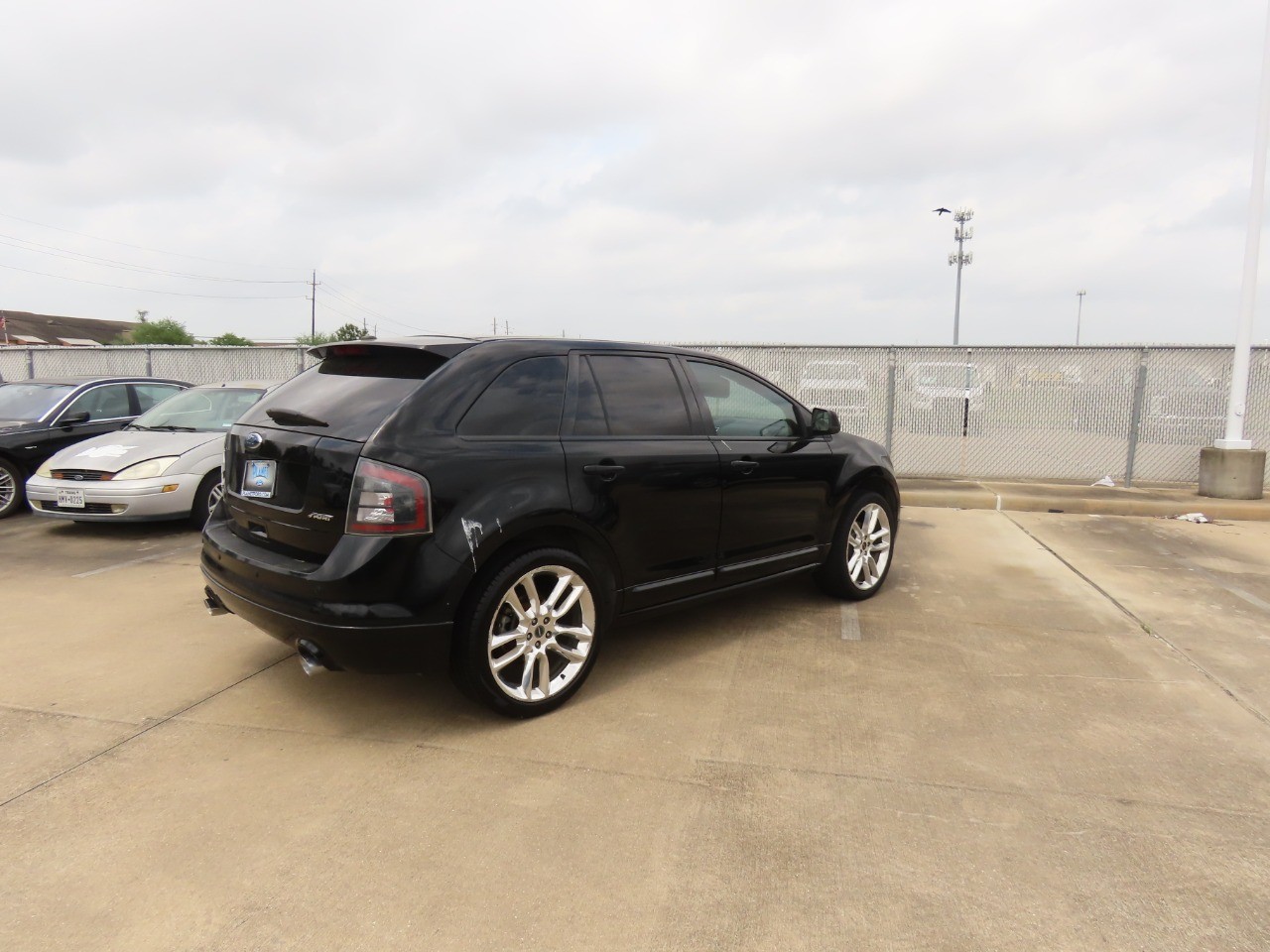 used 2009 Ford Edge car, priced at $4,999
