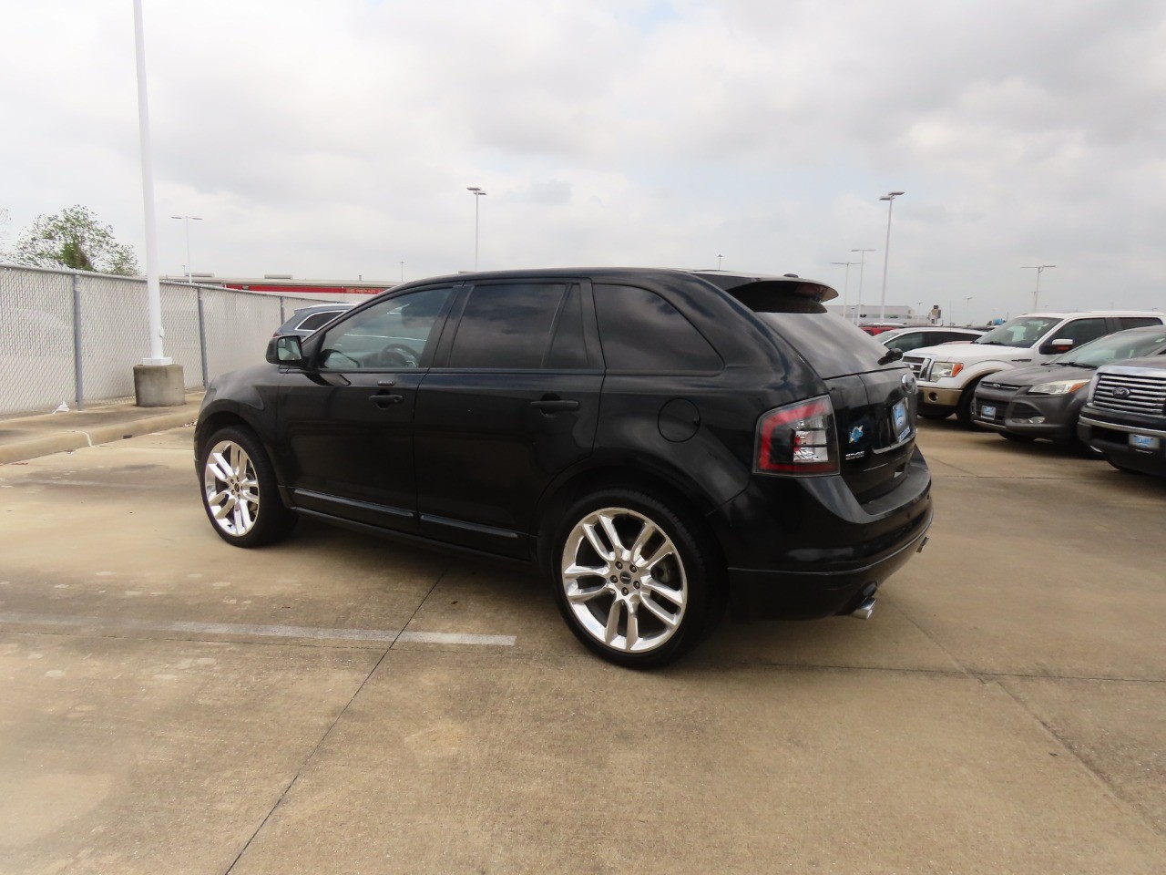 used 2009 Ford Edge car, priced at $4,999