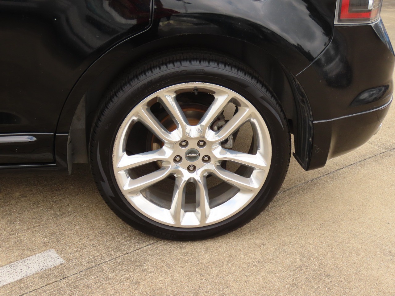 used 2009 Ford Edge car, priced at $4,999