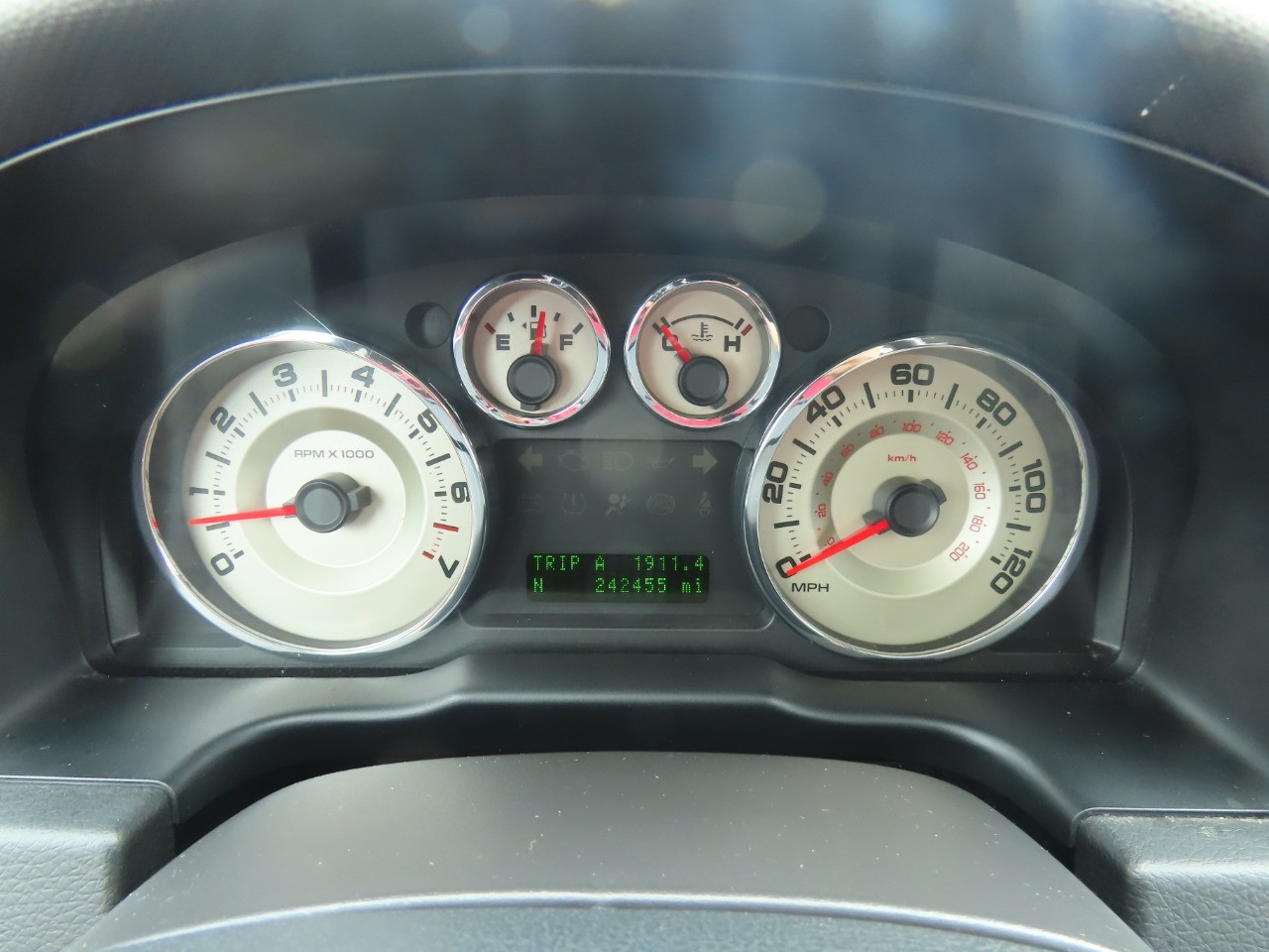 used 2009 Ford Edge car, priced at $4,999