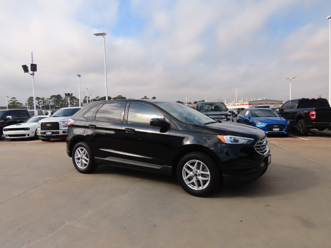 used 2021 Ford Edge car, priced at $18,999