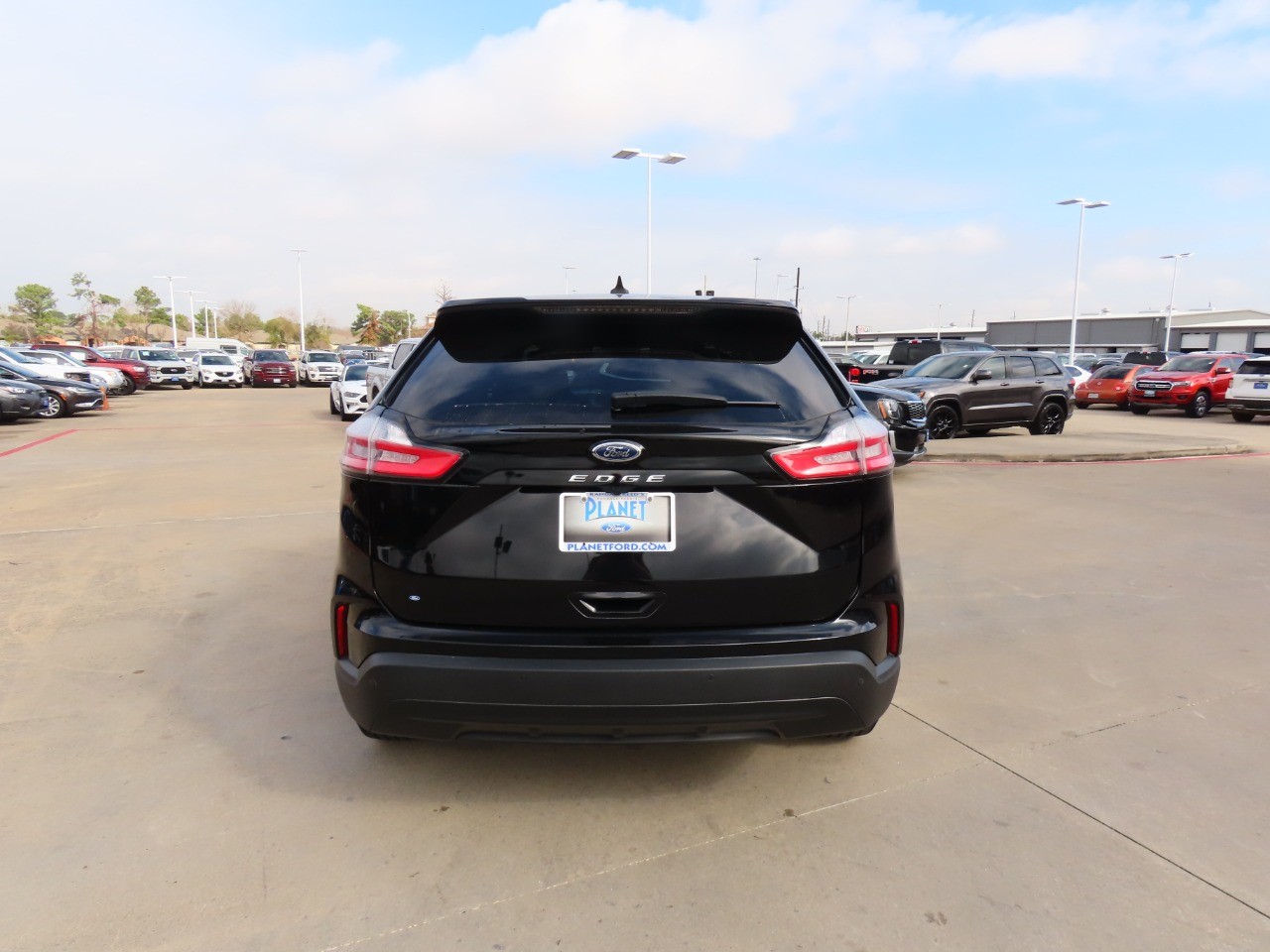 used 2021 Ford Edge car, priced at $18,999