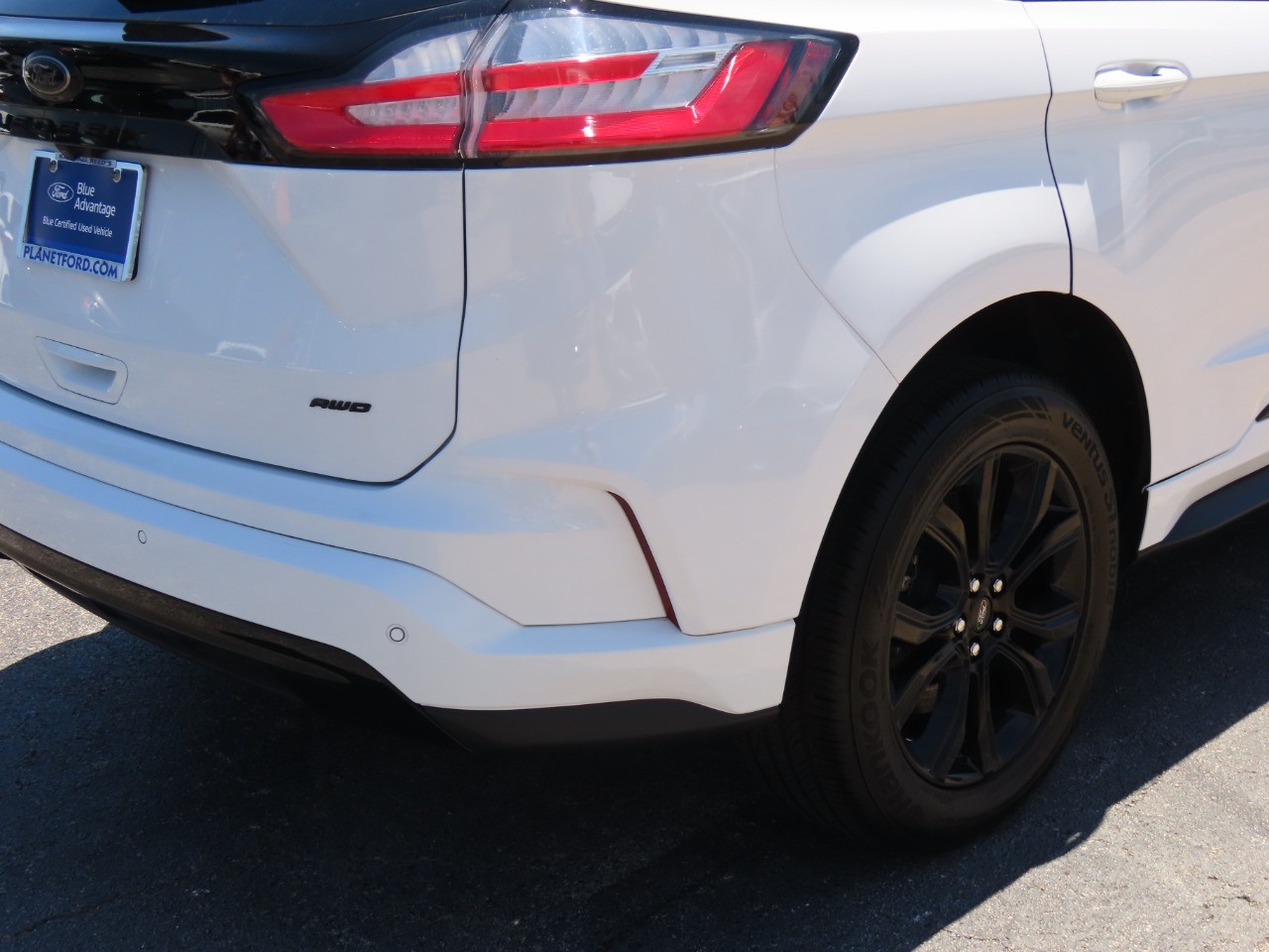 used 2024 Ford Edge car, priced at $28,999