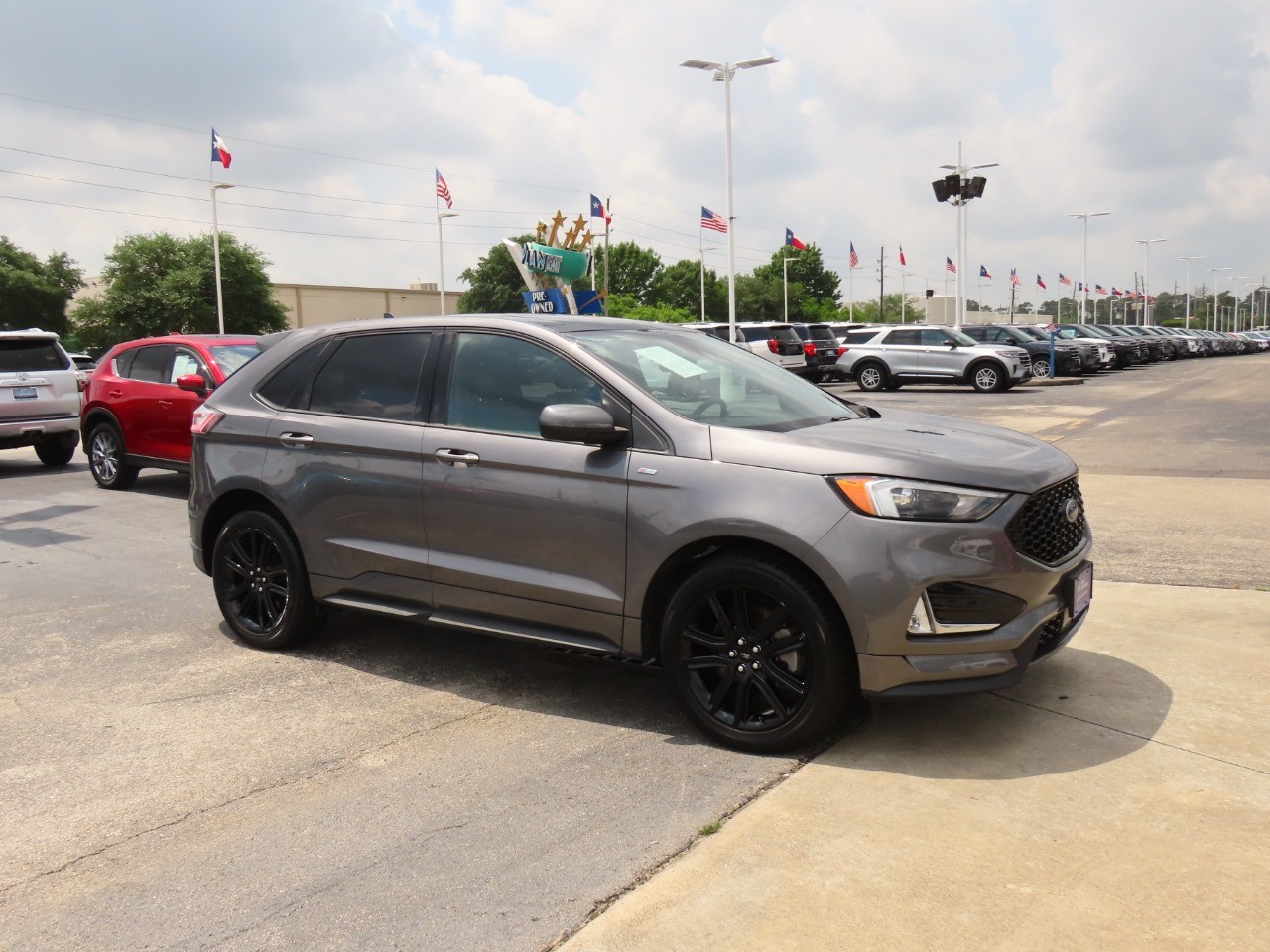 used 2022 Ford Edge car, priced at $26,999