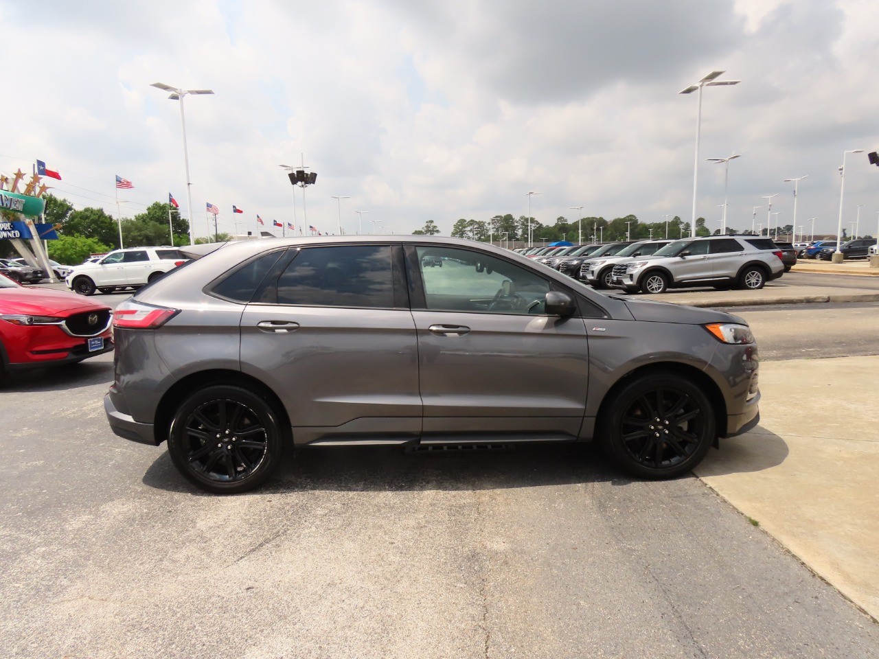 used 2022 Ford Edge car, priced at $26,999