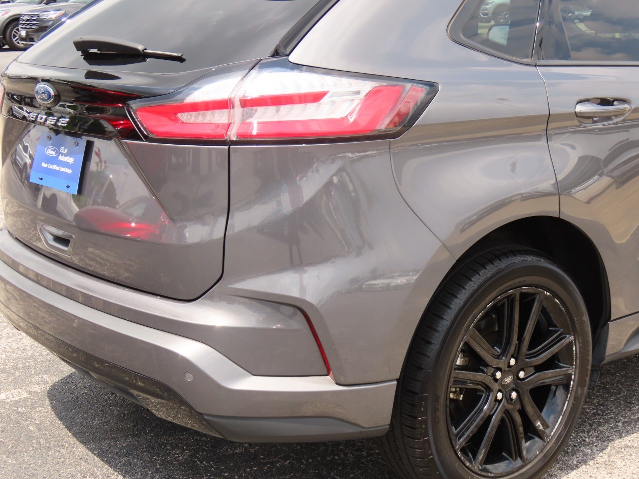 used 2022 Ford Edge car, priced at $26,999