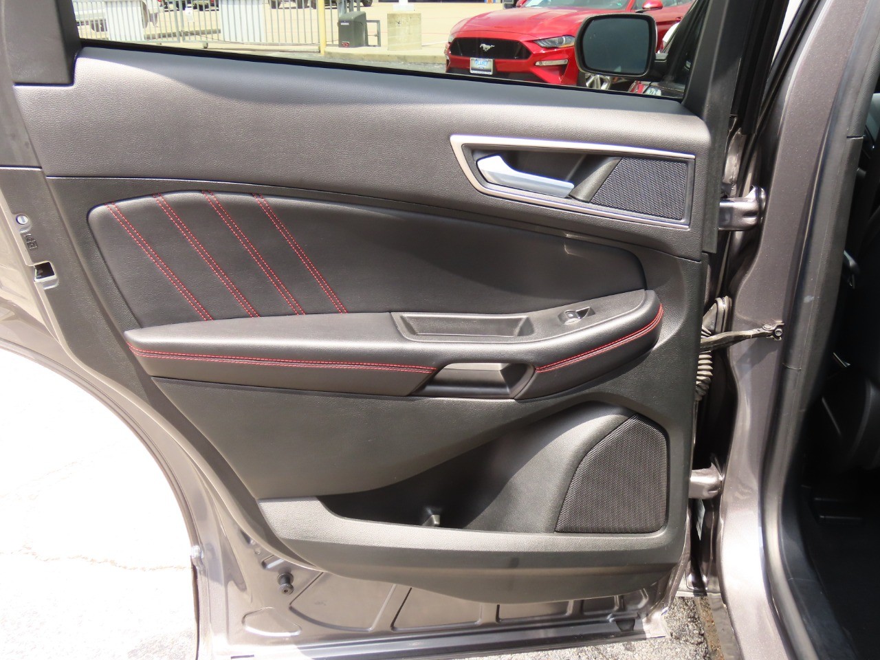used 2022 Ford Edge car, priced at $26,999