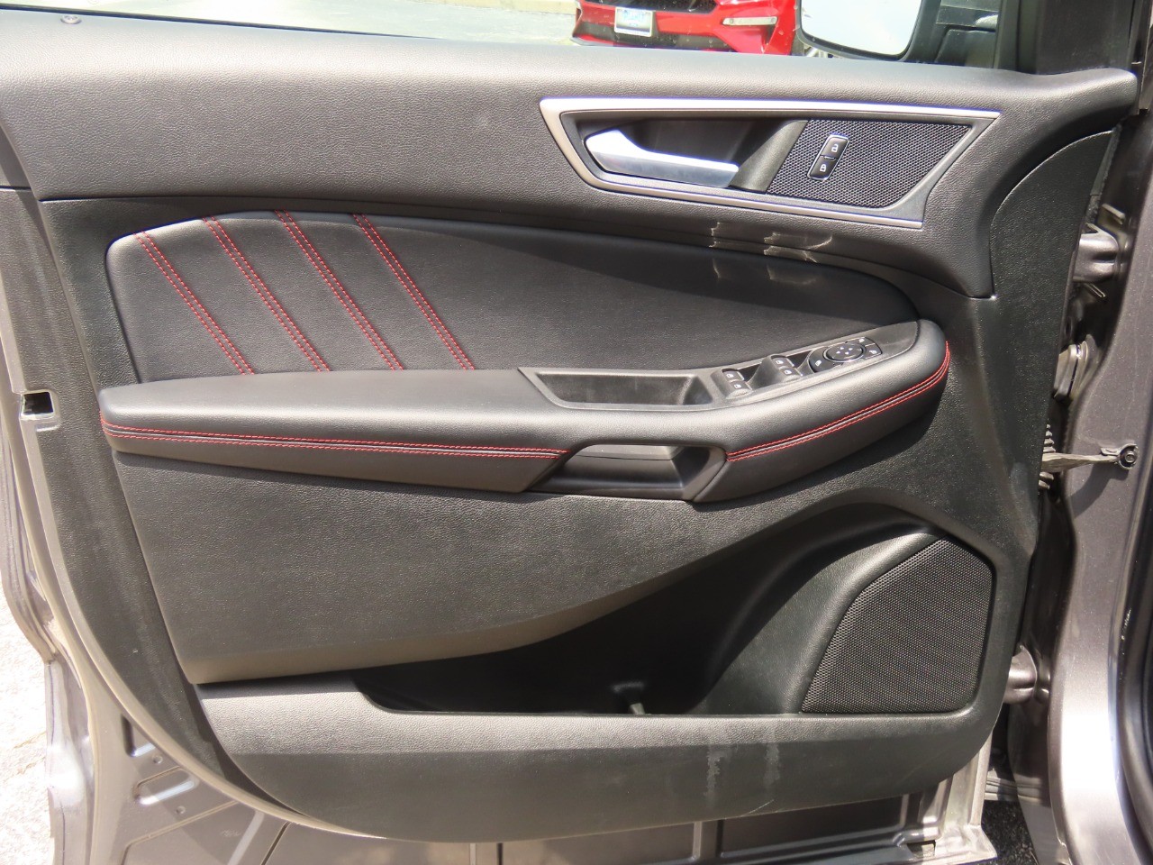 used 2022 Ford Edge car, priced at $26,999