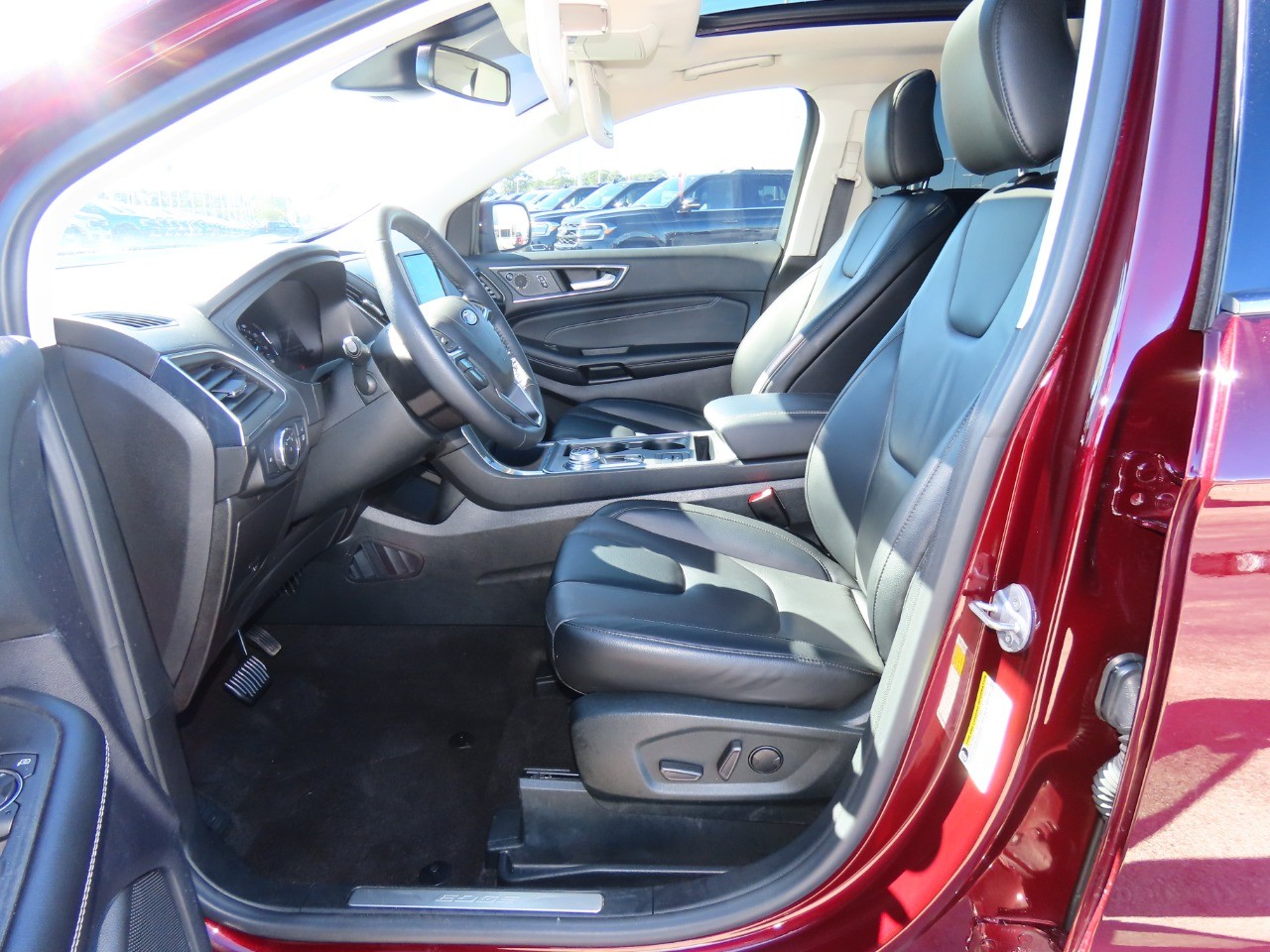 used 2022 Ford Edge car, priced at $24,999