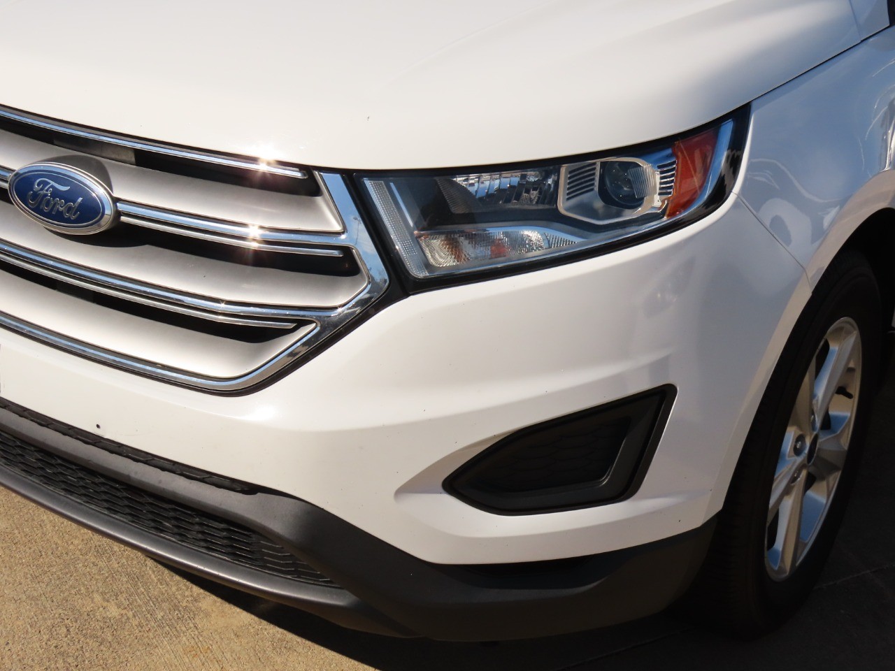 used 2015 Ford Edge car, priced at $9,999