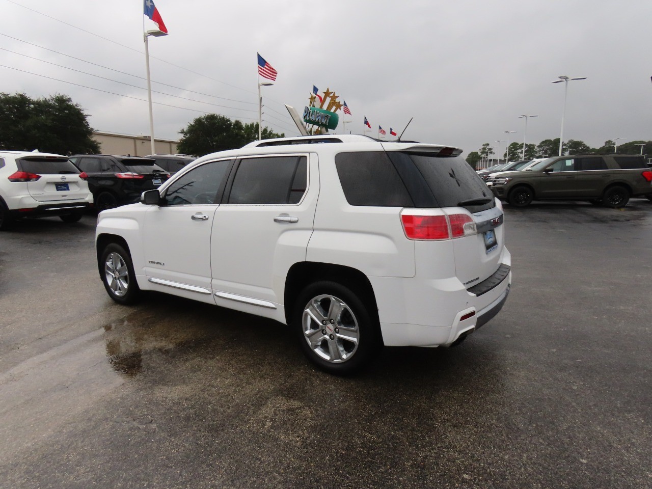 used 2013 GMC Terrain car, priced at $10,999