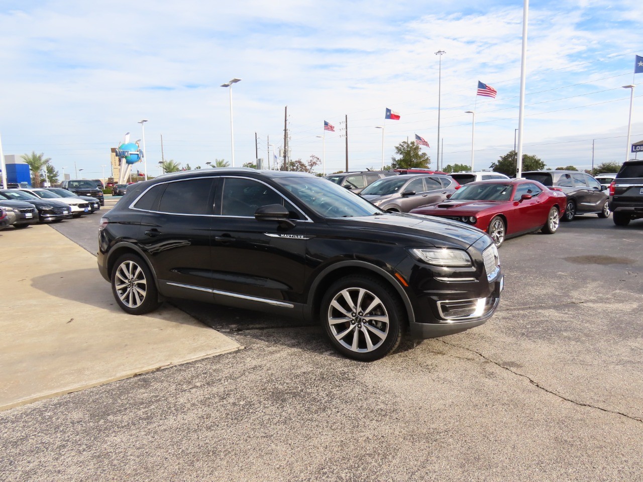 used 2019 Lincoln Nautilus car, priced at $15,999