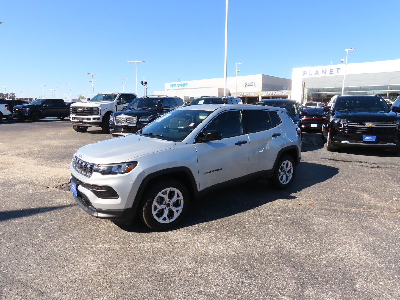 used 2025 Jeep Compass car, priced at $23,999