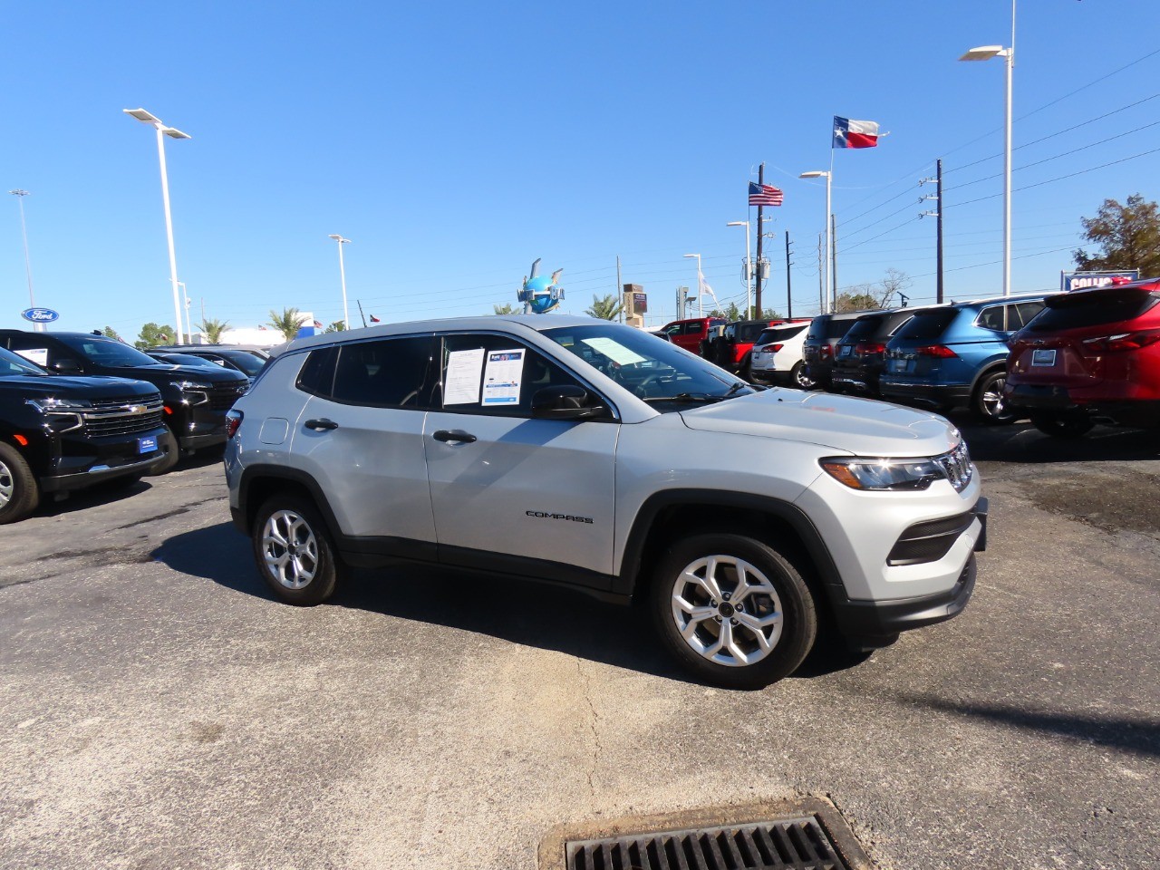 used 2025 Jeep Compass car, priced at $23,999