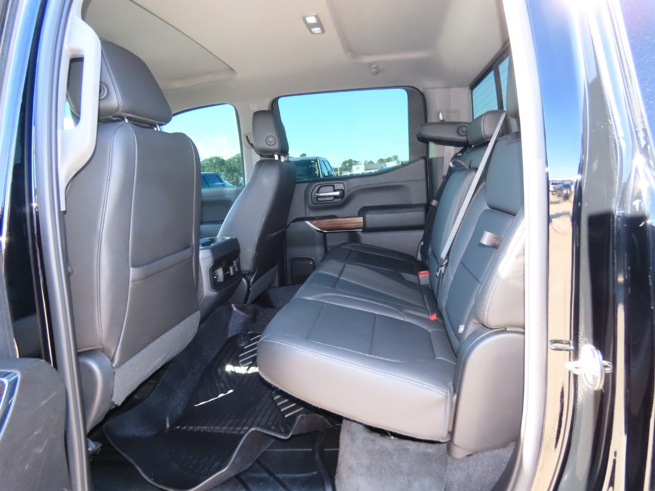 used 2020 Chevrolet Silverado 1500 car, priced at $39,999