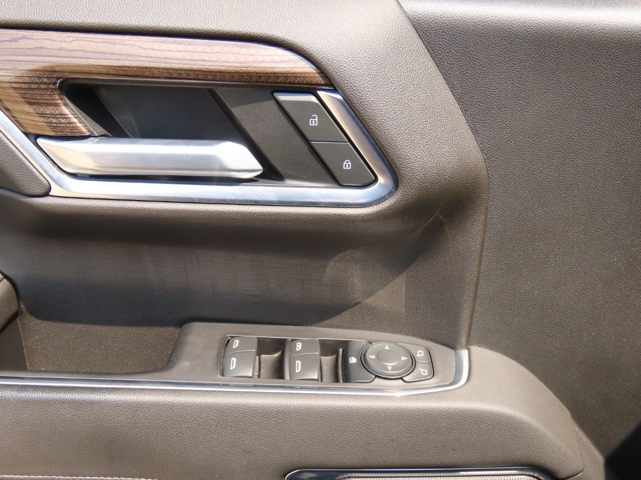used 2022 Chevrolet Silverado 1500 car, priced at $40,999