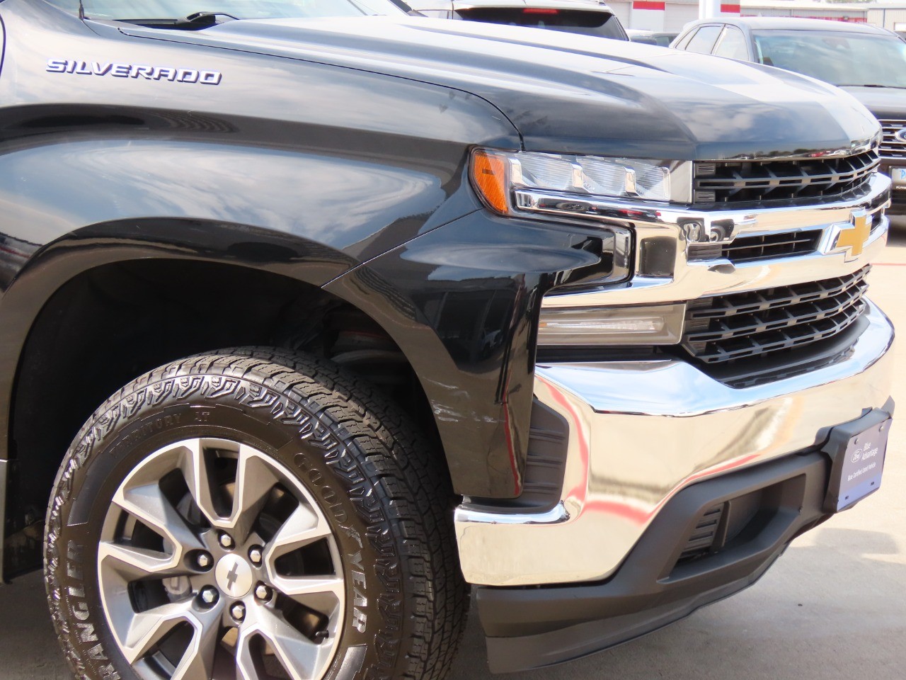 used 2019 Chevrolet Silverado 1500 car, priced at $25,999