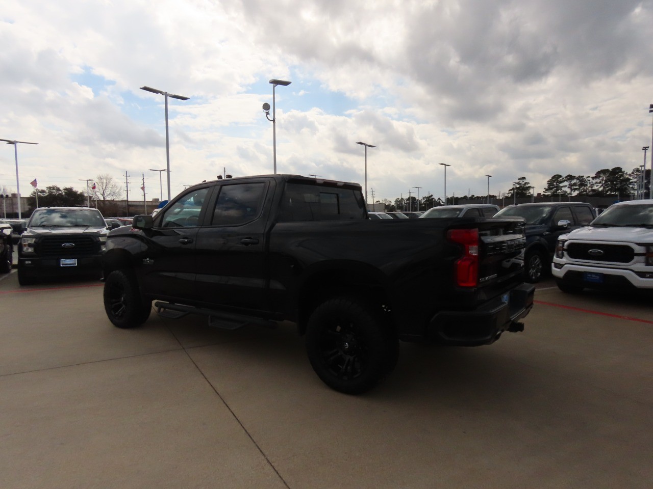 used 2021 Chevrolet Silverado 1500 car, priced at $32,999