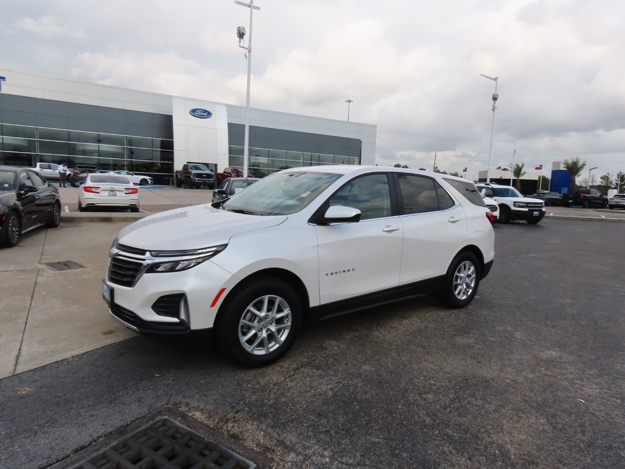 used 2022 Chevrolet Equinox car, priced at $23,999