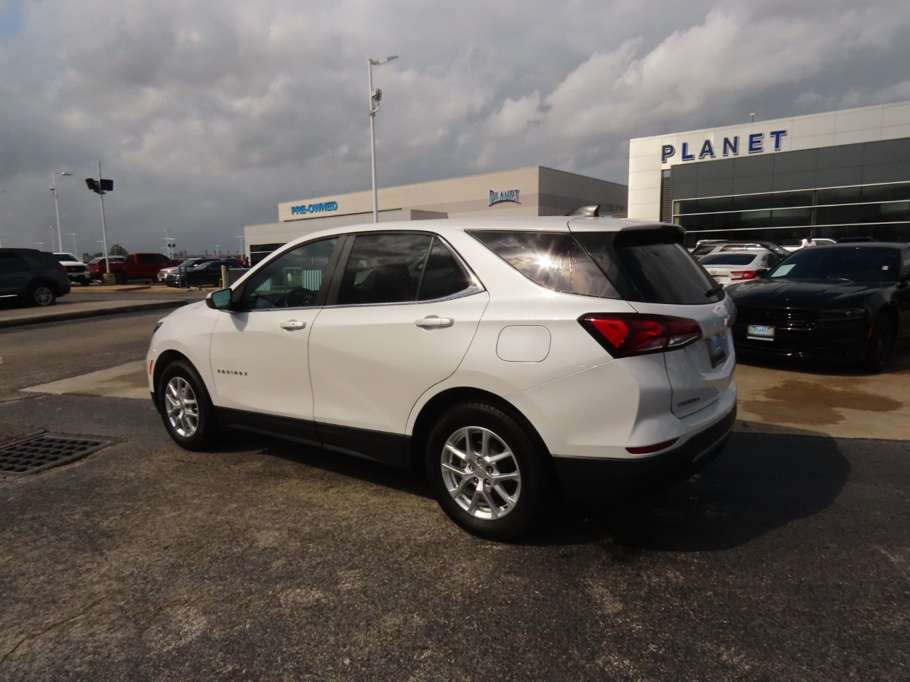 used 2022 Chevrolet Equinox car, priced at $23,999