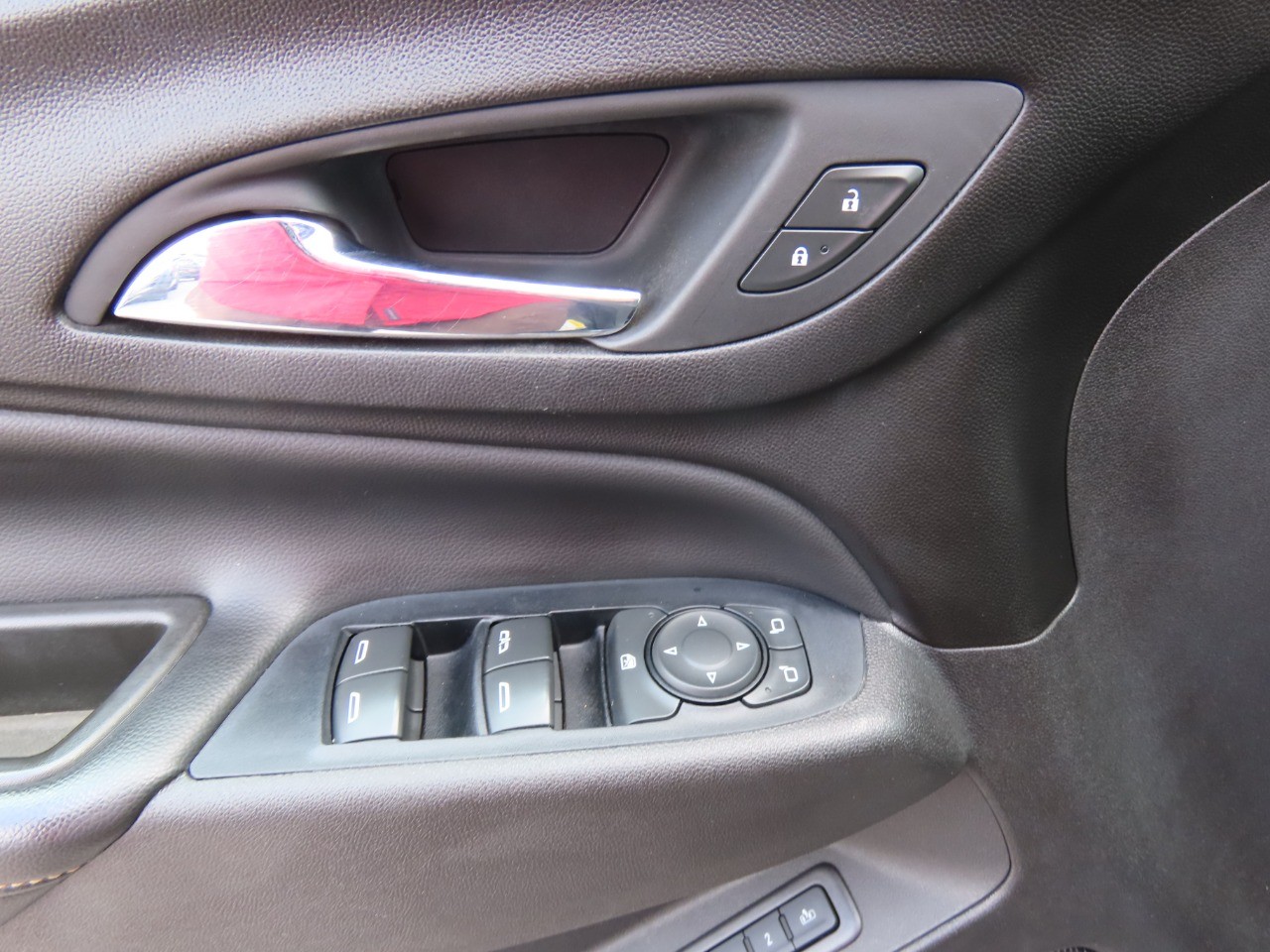 used 2019 Chevrolet Equinox car, priced at $20,999