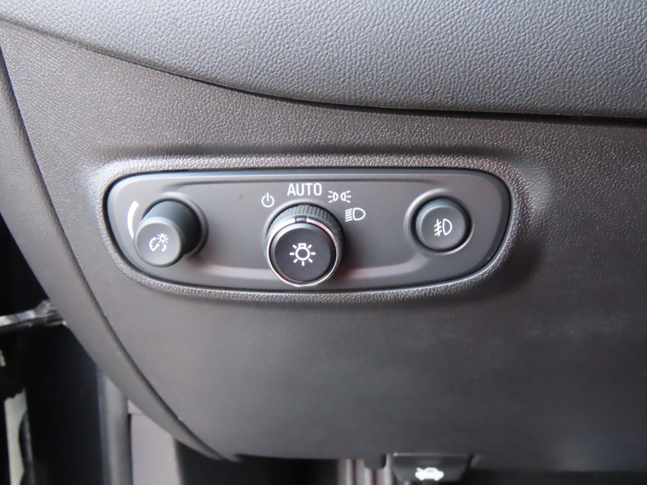 used 2019 Chevrolet Equinox car, priced at $20,999