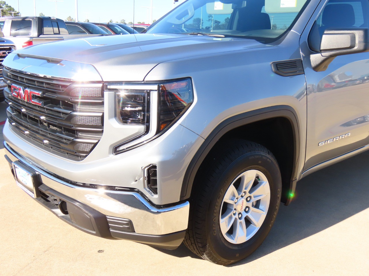 used 2024 GMC Sierra 1500 car, priced at $31,999