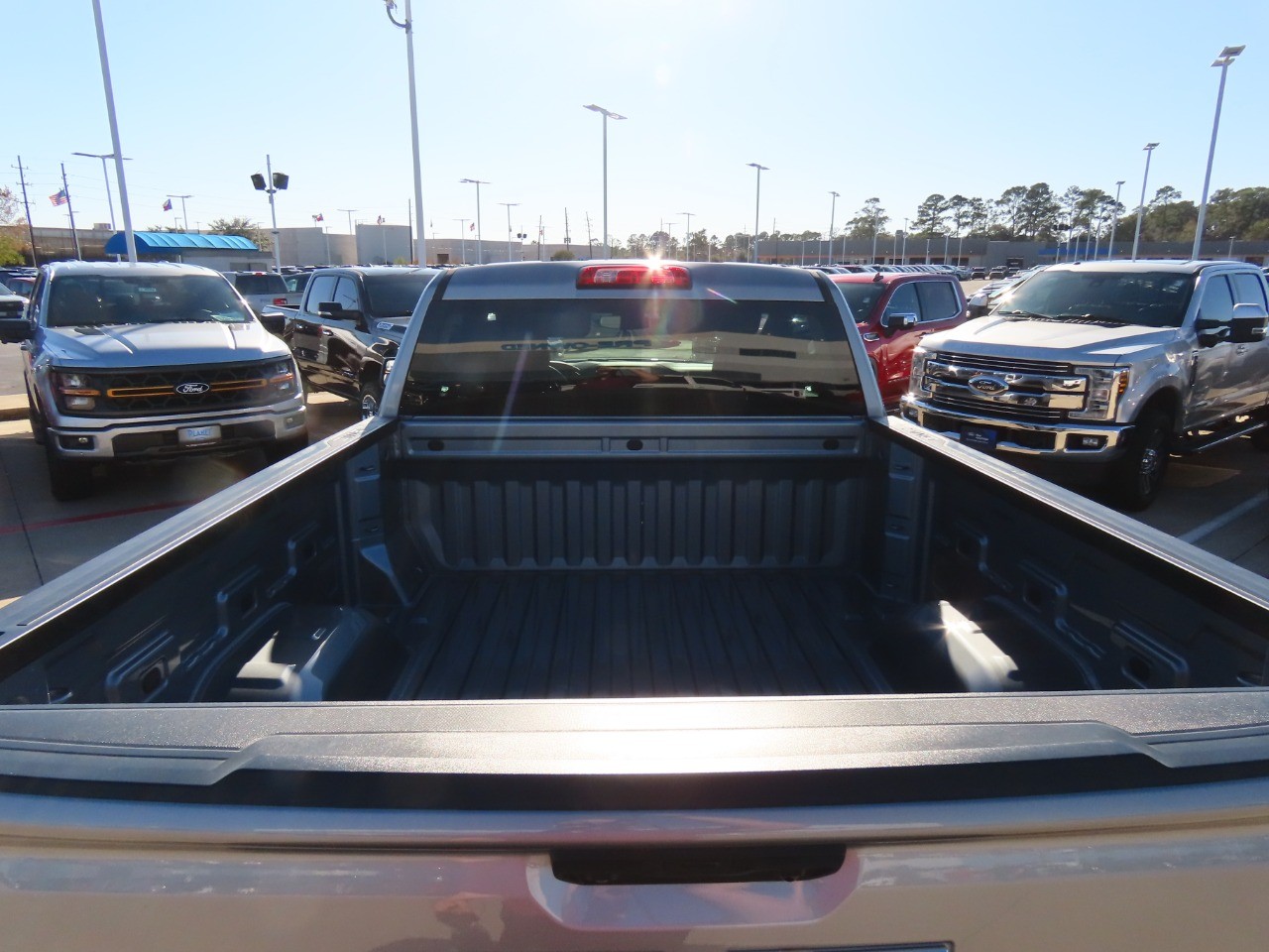 used 2024 GMC Sierra 1500 car, priced at $31,999